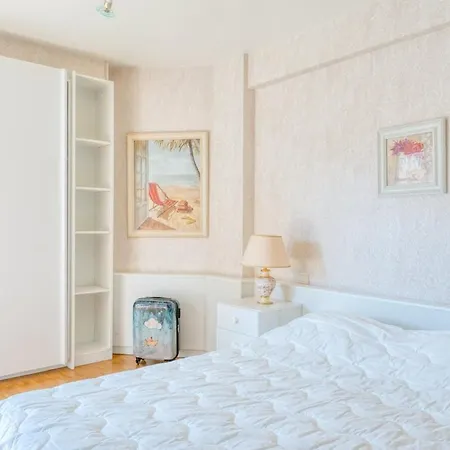 Bright Seaview For 6 アパート ミデルケルケ